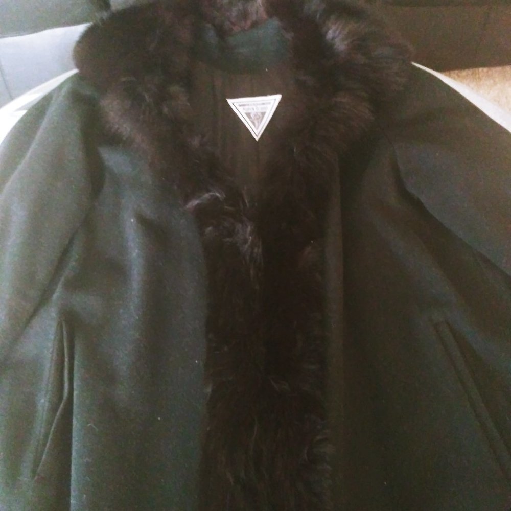 Women's Maxi Coat with Real Fox Trim!